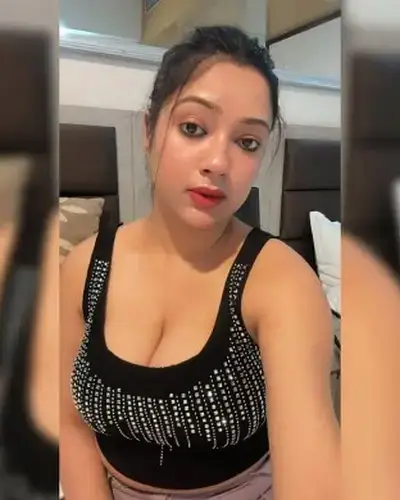 Call Girls Service Tral