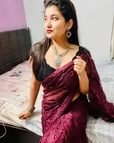Tral Call Girl