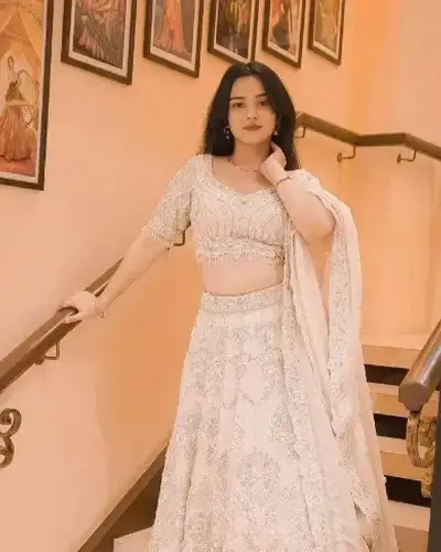 Escort Service In Tral