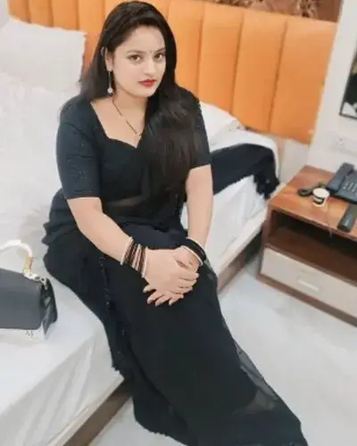 Escort Service Tral