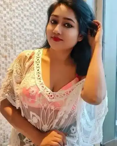 Escort Tral
